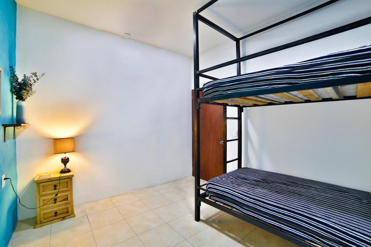 Hostal Ten To Ten بويرتو فالارتا المظهر الخارجي الصورة